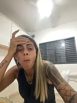 Chat +18 de sabrinaneves ao vivo