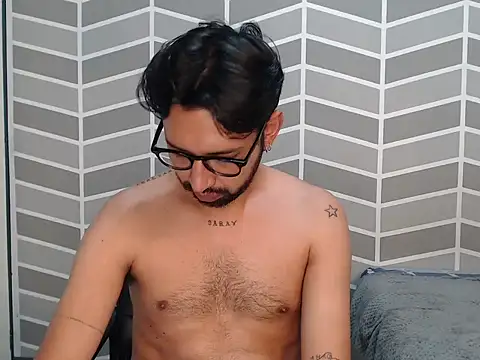 thomass1018 Webcam show