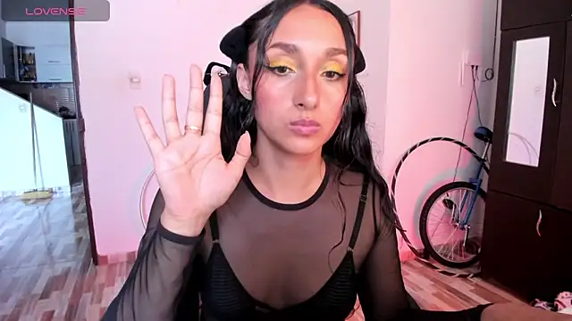 adrena_10 Adlı Modelin Canlı XXX Sohbeti