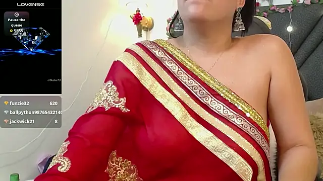 IndraKaur_ Adlı Modelin Canlı XXX Sohbeti