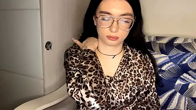 RenataBrought webcam show