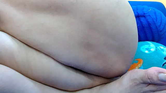 thebesthairypussy2's Live XXX Chat