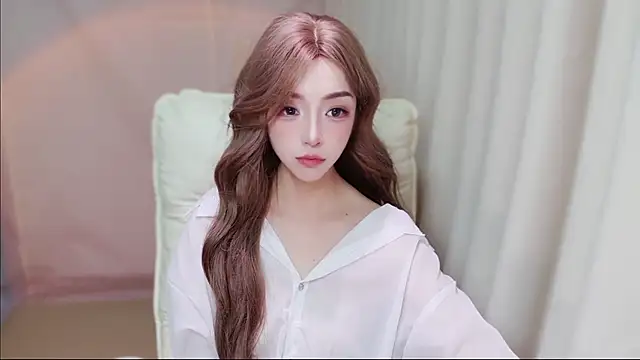 zizi-a Adlı Modelin Canlı XXX Sohbeti