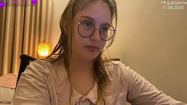 JacyWinslat's Live XXX Chat