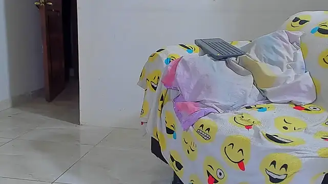 kerlysmith_24 webkamerás műsora