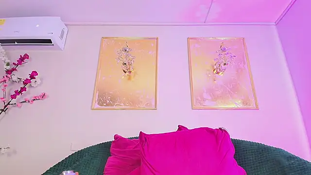 blaisysmith Adlı Modelin Canlı XXX Sohbeti