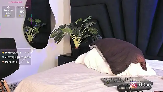 Онлайн чат XXX Foxy_katt