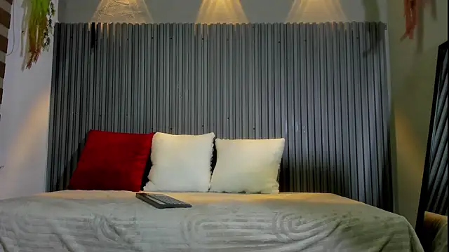 Chatroom XXX en direct de Emmyy_Fantasy