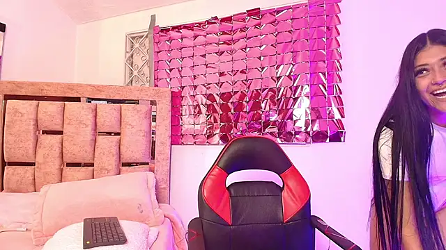 แชท XXX สดของ Dannie__