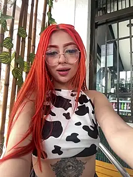 Magic_liah élő XXX-chatje