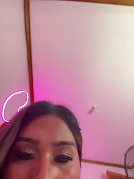 Princessaprilxxx's Live XXX Chat