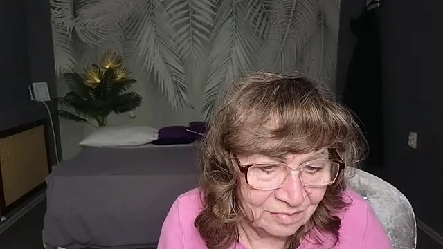 Betty_Brick's Live XXX Chat