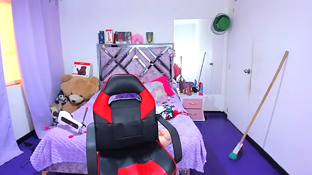 Chat XXX en directo de Luna_Analya