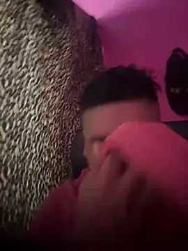 Chat +18 de RandalHot ao vivo