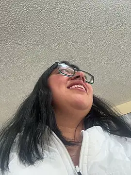 Lismar_fire Adlı Modelin Canlı XXX Sohbeti