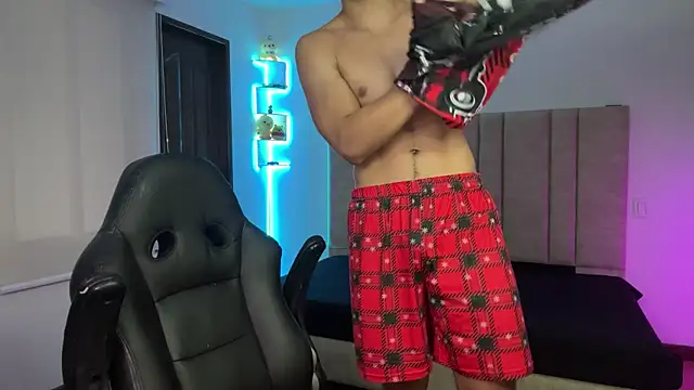 CHRIS_MORGAN1 live XXX chat