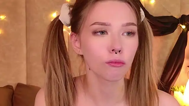 Sierra_Fane 即時 XXX 聊天