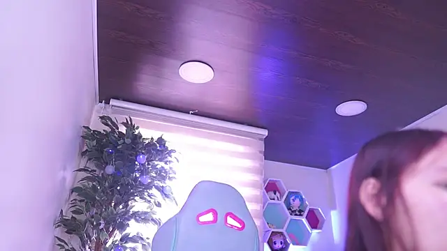 Rebecah_1 Chat XXX in diretta