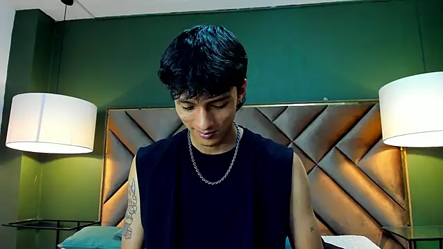 Lean_Portman Chat XXX live