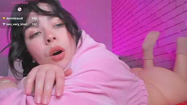 NatalForsy 即時 XXX 聊天