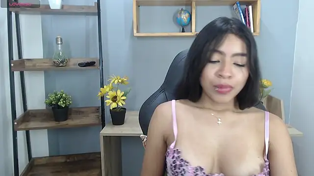 Sky_winter: онлайн-секс-чат