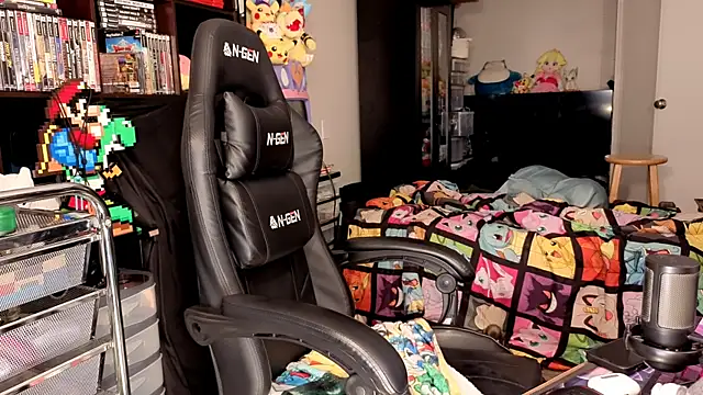 Pokazy przed kamerką – ShinyCherub