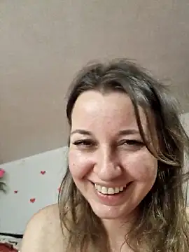 XXX chat uživo modela SweetMaddy888