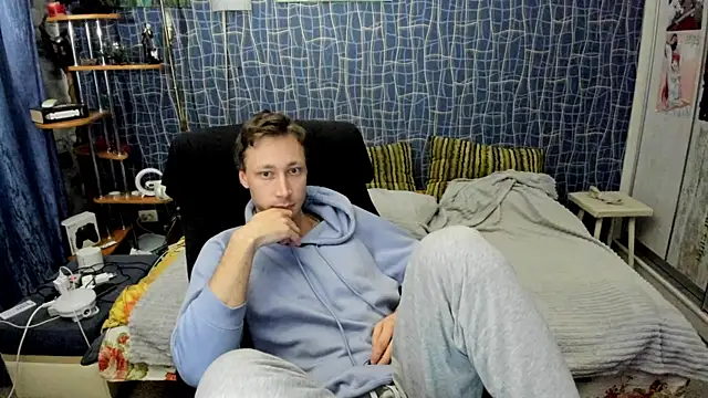 Webkamerová show CuteBoy228