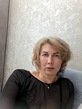 Chat XXX en directo de stellahere8