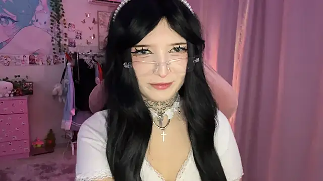 ToxiraLuneX's Live XXX Chat