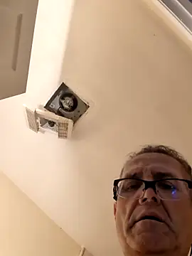 Chatroom XXX en direct de bobby69cock