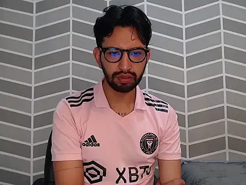 thomass1018 Webcam show