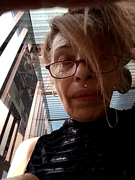 Chatroom XXX en direct de FrozenWaffle