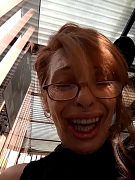 FrozenWaffle live XXX chat