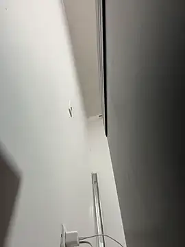 Онлайн чат XXX Lander_Cruz