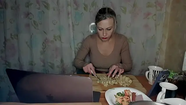 Elle_Milfa's Live XXX Chat