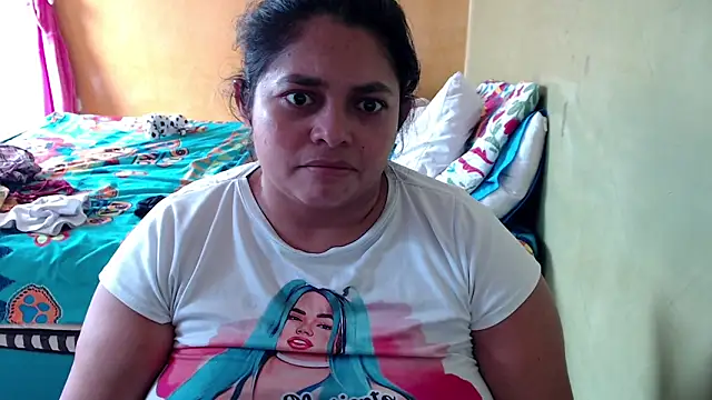 yulieth_bbw live XXX chat