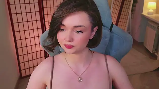 AvaFlower – Live XXX-chat