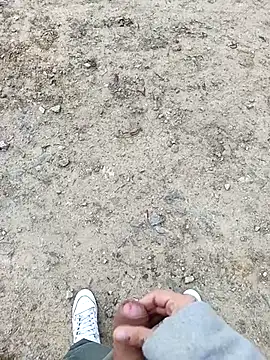 Show modela YoungDick25 na web-kameri