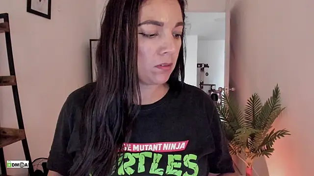 Chatroom XXX en direct de urcute_kitten