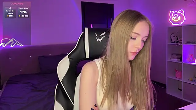 EvaPeace élő XXX-chatje