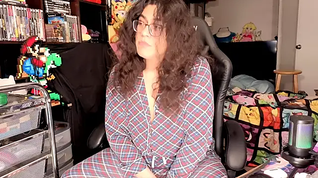 ShinyCherub's Live XXX Chat