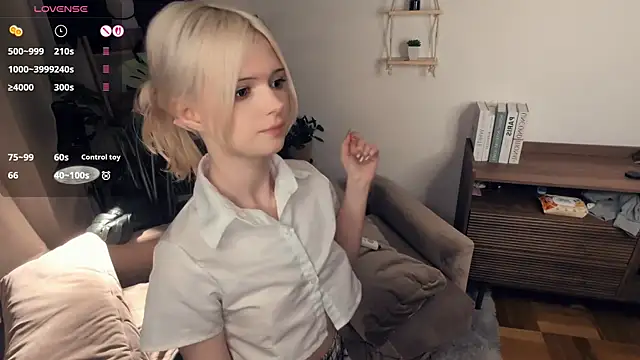 LaureMestler's Webcam Show