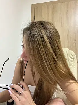 BiancaCharm Webcamshow