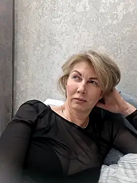 stellahere8のライブXXXチャット