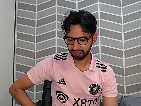 Вебкам-шоу thomass1018