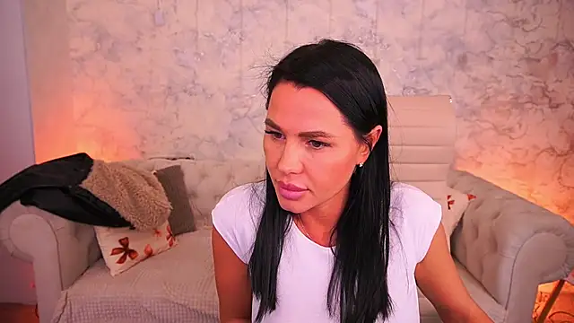 Casey_Min – Naživo XXX chat