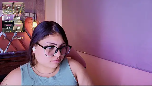 Chat XXX en directo de Dreamboo__