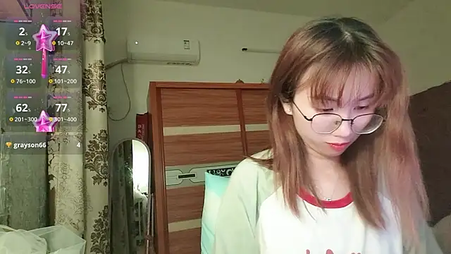 Lili_666: απευθείας συνομιλία ΧΧΧ