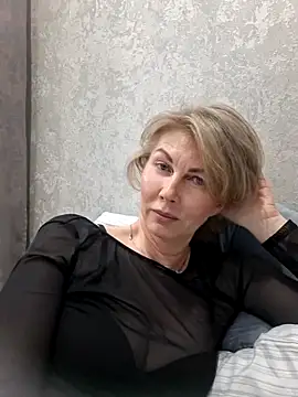 Chat +18 de stellahere8 ao vivo